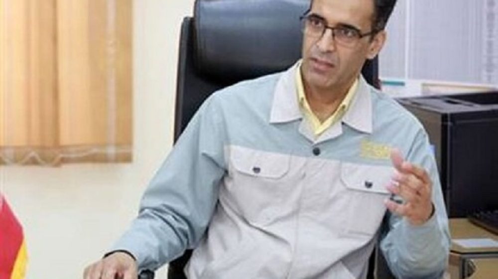 16352
