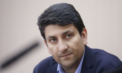الکامپ.وزیر