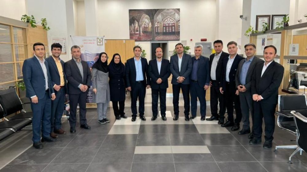 بانک صنعت و معدن؛