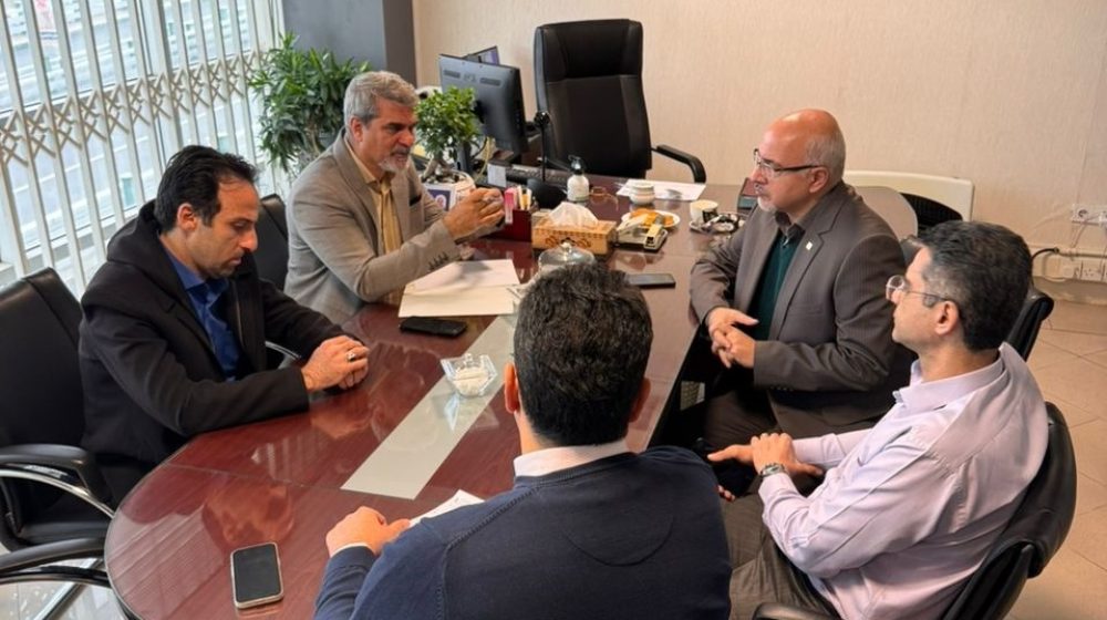 بانک صنعت و معدن؛