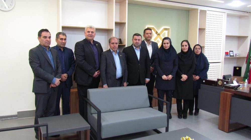 بانک صنعت و معدن؛