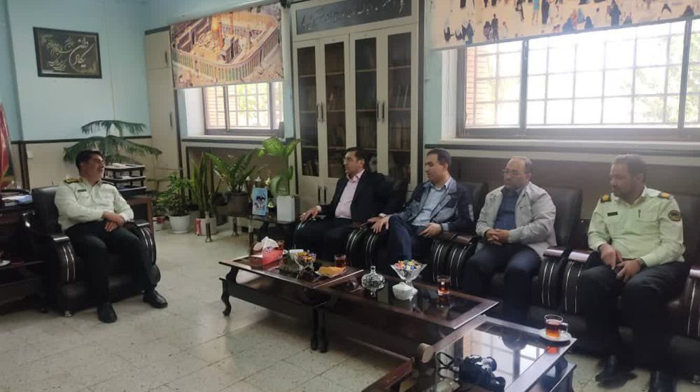 دیدار-دکتر-بادکوبه-و-مهندس-اسدی-و-مهندس-پاد-با-مسئولین-شهرستان-جاجرم-2