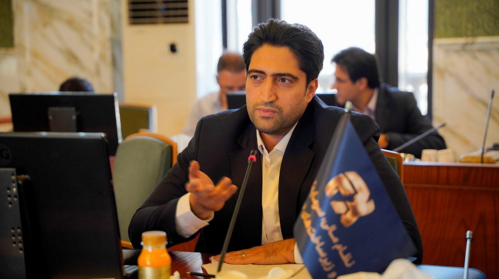 ییی